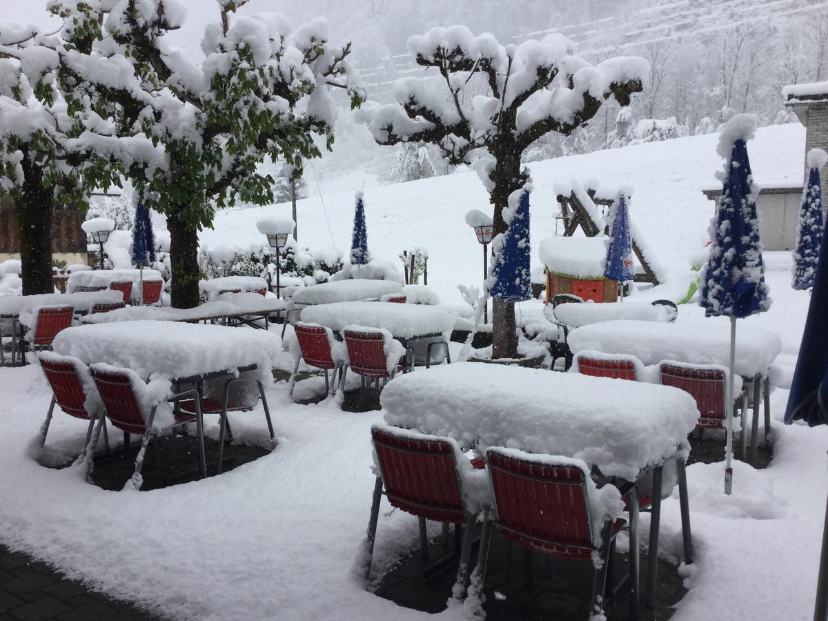 Hotel Restaurant Raben Linthal Dış mekan fotoğraf