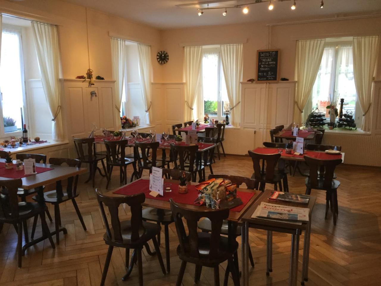 Hotel Restaurant Raben Linthal Dış mekan fotoğraf