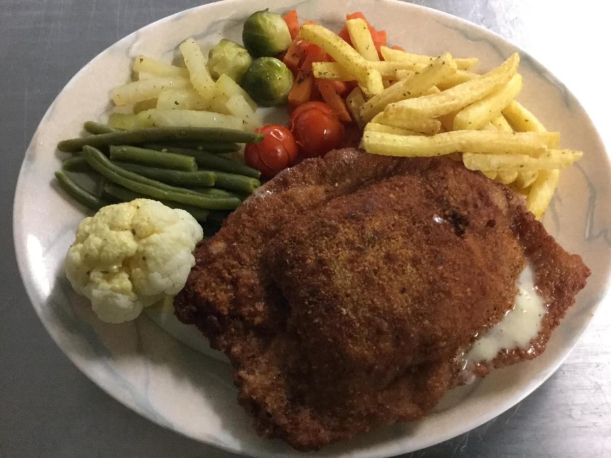 Hotel Restaurant Raben Linthal Dış mekan fotoğraf